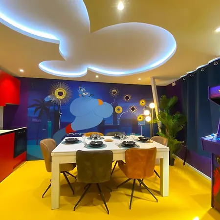 Capsule Family - Sauna - Jacuzzi - Projecteur - Billard - Nintendo Switch 2 - Filet Suspendu * Crespin (Nord)