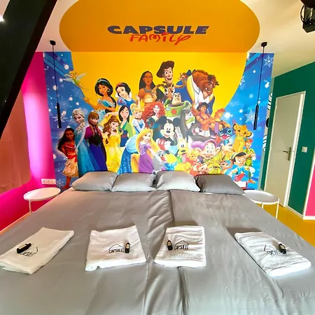 Capsule Family - Sauna - Jacuzzi - Projecteur - Billard - Nintendo Switch 2 - Filet Suspendu Crespin (Nord)