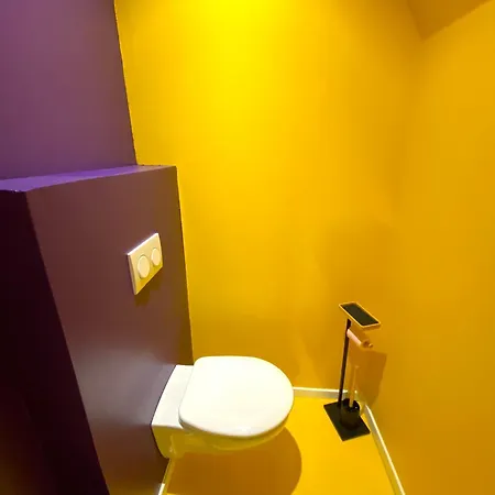 Διαμέρισμα Capsule Family - Sauna - Jacuzzi - Projecteur - Billard - Nintendo Switch 2 - Filet Suspendu