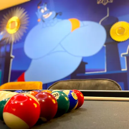 Διαμέρισμα Capsule Family - Sauna - Jacuzzi - Projecteur - Billard - Nintendo Switch 2 - Filet Suspendu *