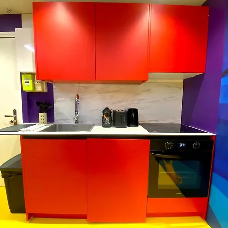 Capsule Family - Sauna - Jacuzzi - Projecteur - Billard - Nintendo Switch 2 - Filet Suspendu Διαμέρισμα Crespin (Nord)