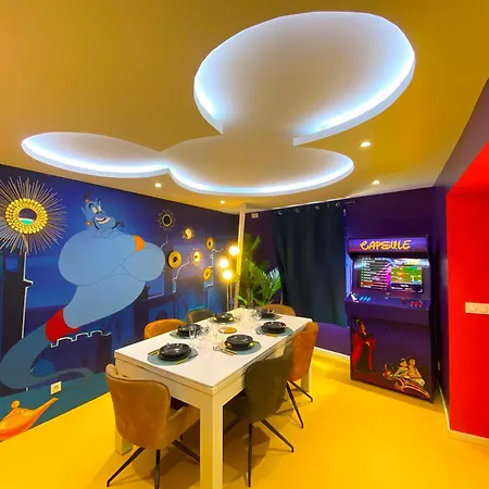 Διαμέρισμα Capsule Family - Sauna - Jacuzzi - Projecteur - Billard - Nintendo Switch 2 - Filet Suspendu Crespin (Nord)